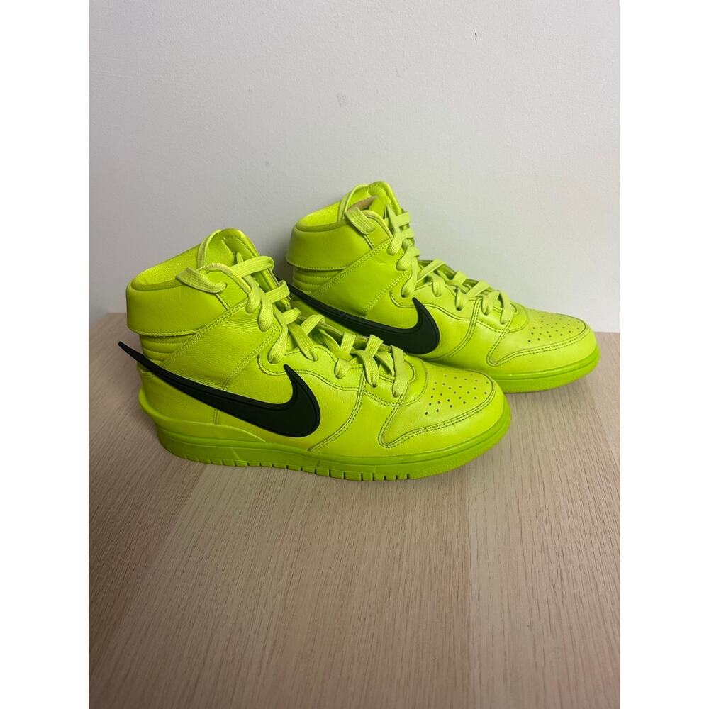 Nike x AMBUSH Dunk High Flash Lime Size 9W - LIKE NEW